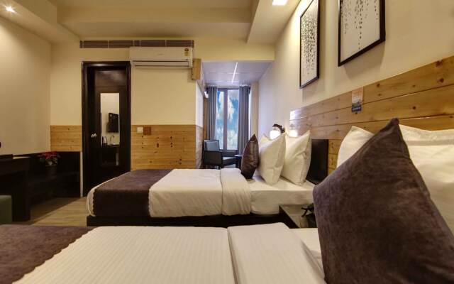 Saltstayz Select - Nehru Place & New Friends Colony