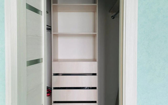 Pritomskij 15 Dvuhkomnatnye apartamenty rjadom s Ledovym dvortsom