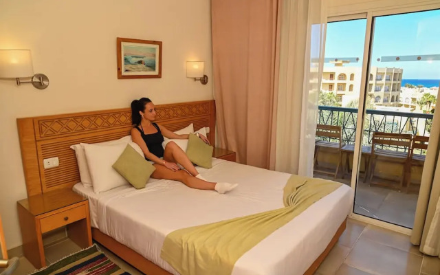 Eagles Downtown Zahabia Aqua Park