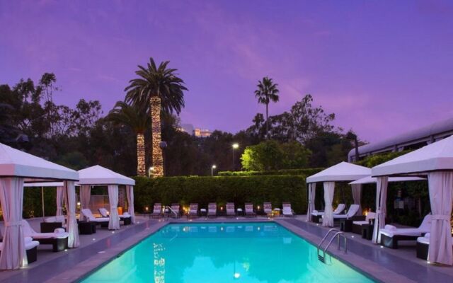 Luxe Sunset Boulevard Hotel