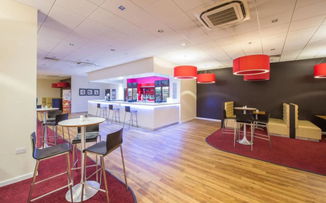 Travelodge Gatwick Airport Central