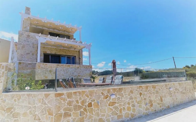 Villa Arkadia in Trifillia