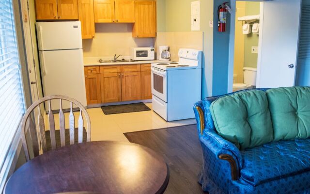Peace River Inn & Suites