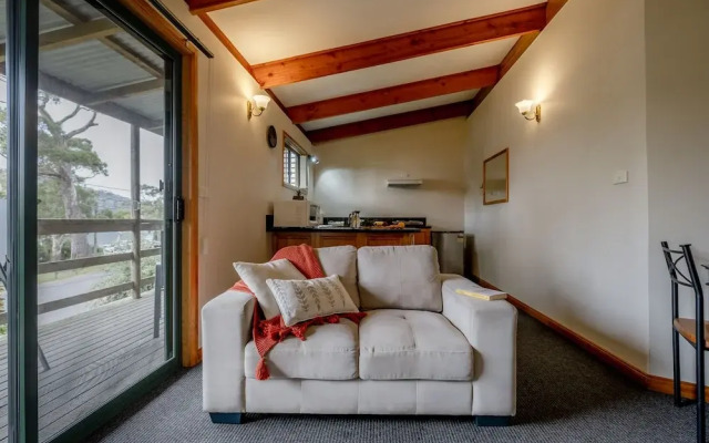 Freycinet Cottage 1