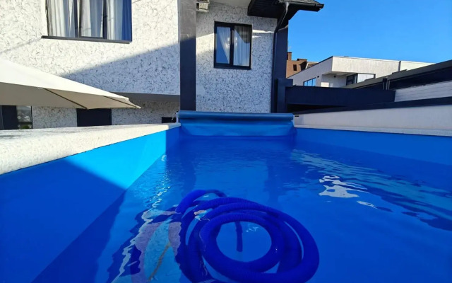 Joy Boutique Hotel