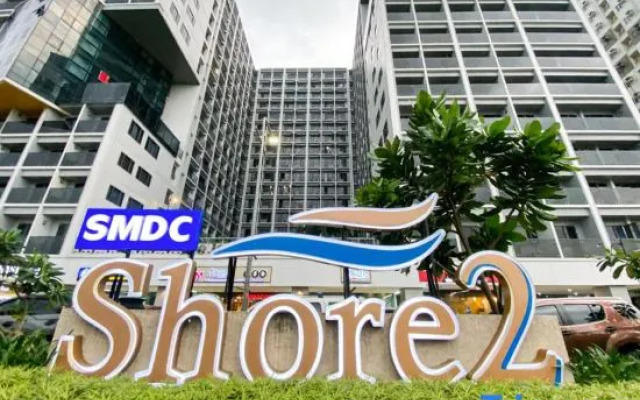 Shore Residences MOA staycation