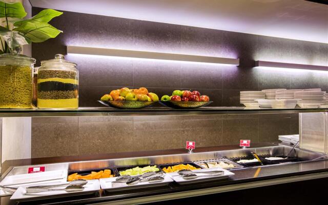 Mercure Sydney Liverpool