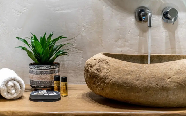 Amer Suites Fira