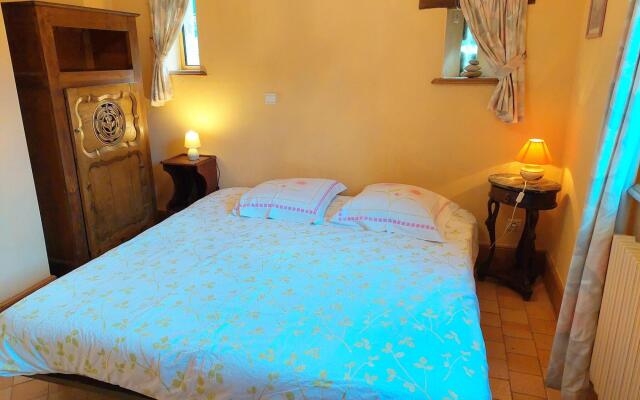 Breton granite stone house with fantastic sea views