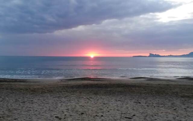 Apartment With one Bedroom in Saint-cyr-sur-mer, With Enclosed Garden