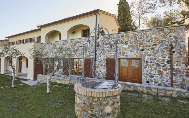 Borgo Carradori Lucignano