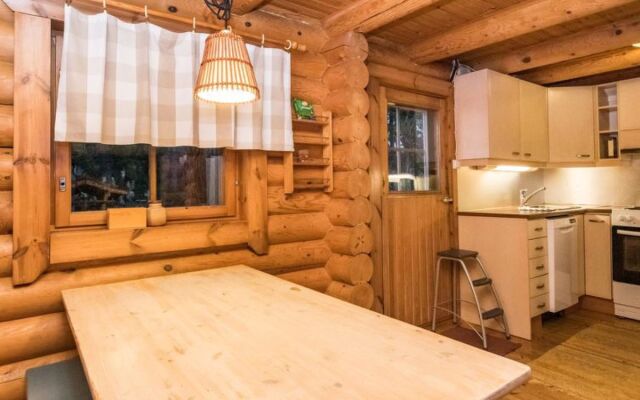 Holiday Home Kärkimökki