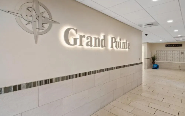 Grand Pointe 602