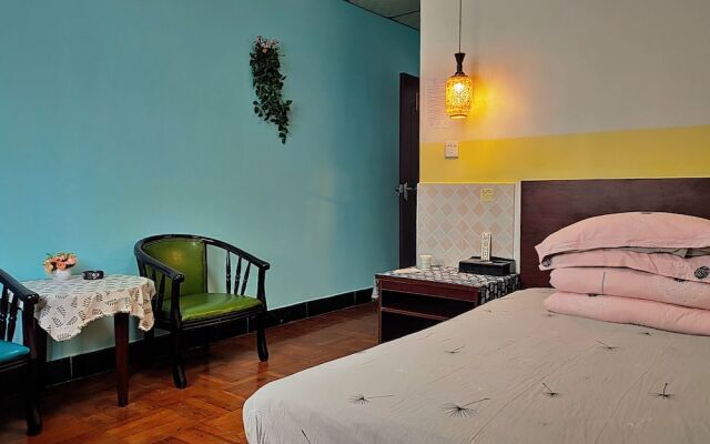 Foshan school age Youth Hostel
