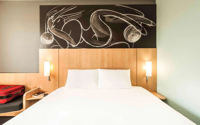 ibis Chatellerault