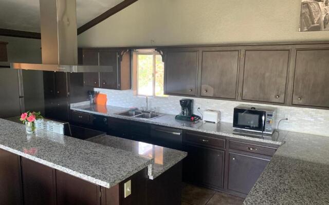 Mountain Trail Lodge & Vacation Rentals