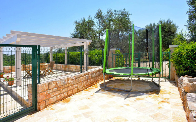 Mansion With Pool Ostuni