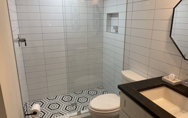 El Tropicale Vacation Rentals