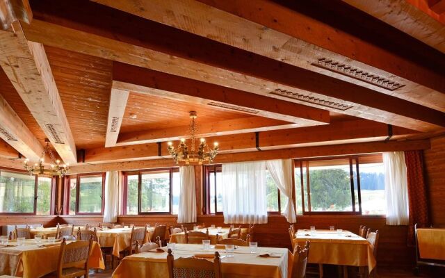 Hotel Vezzena