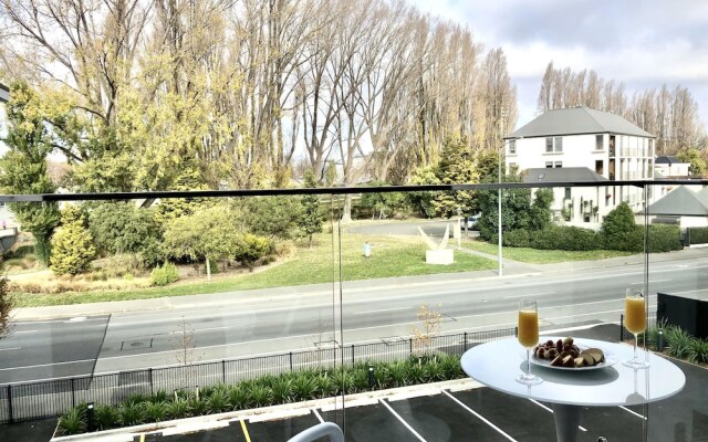 Whitewood Suites Inner City Luxury Apartments