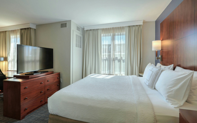 Residence Inn Woodbridge Edison/Raritan Center