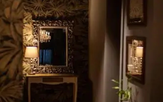 Dam Boutique Hotel And Restaurant