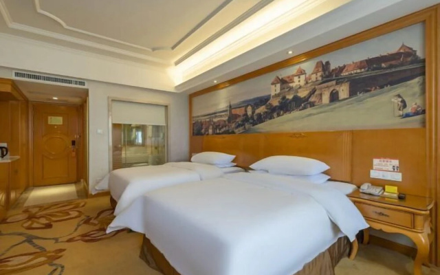 Vienna Hotel (Longhui High-speed Railway Station) – Guest Rooms – Shaoyang