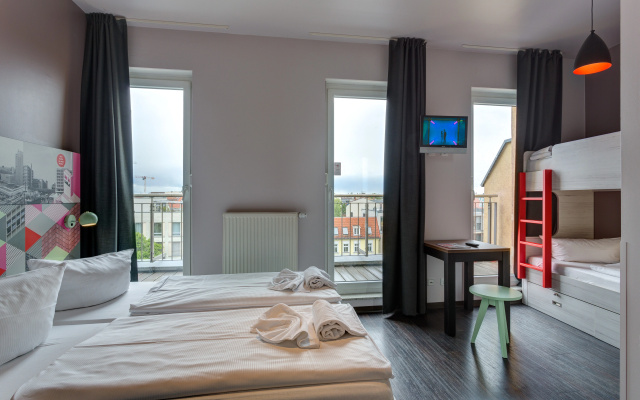 Meininger Berlin Alexanderplatz Hotel