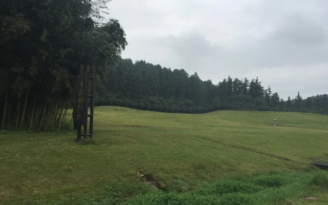 Zhonghui Hotel