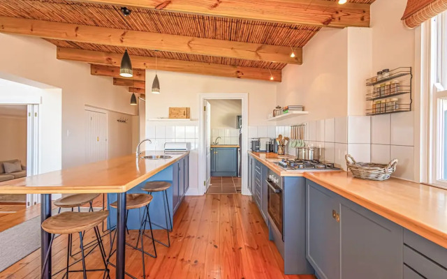 Tern Beach House, Langebaan, 8-sleeper