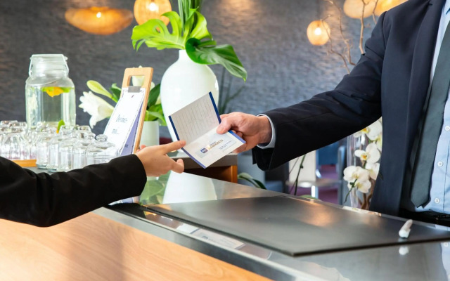 Best Western Plus Paris Velizy