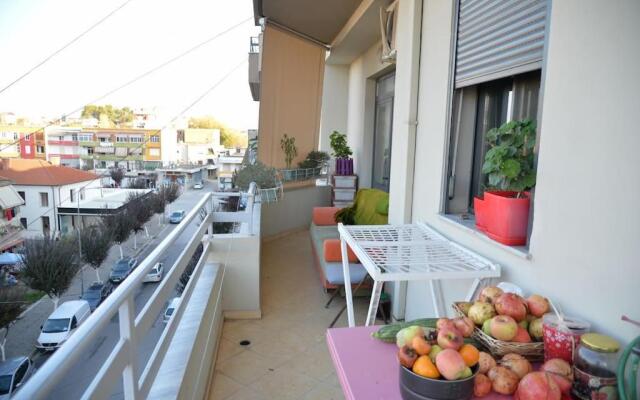 Lovely 2-bedroom condo near the City center