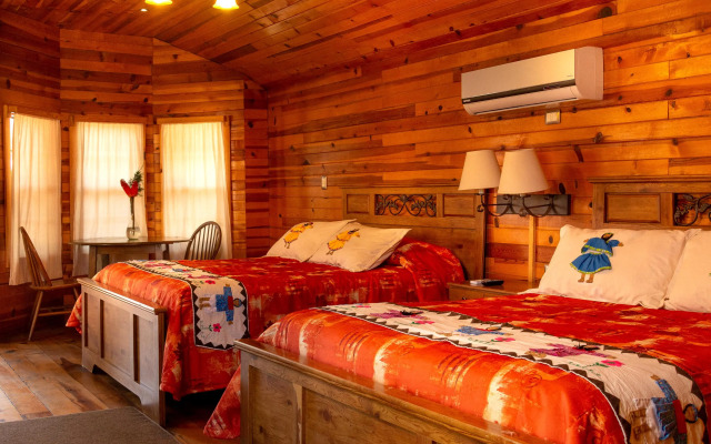 Villa Mexicana Creel Mountain Lodge