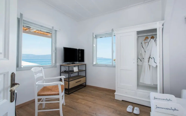 Bellevalia Hydra - Formerly Four Seasons Hydra