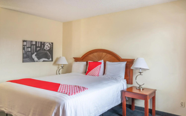 OYO Hotel San Antonio Lackland near Seaworld