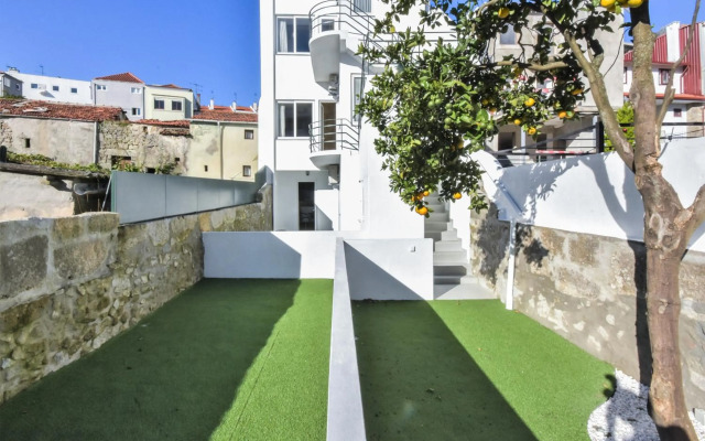 Fontinha Square Apartments by Porto City Hosts