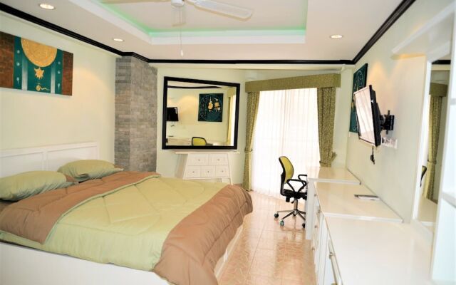 Sleek 1 bed Condo Jomtien