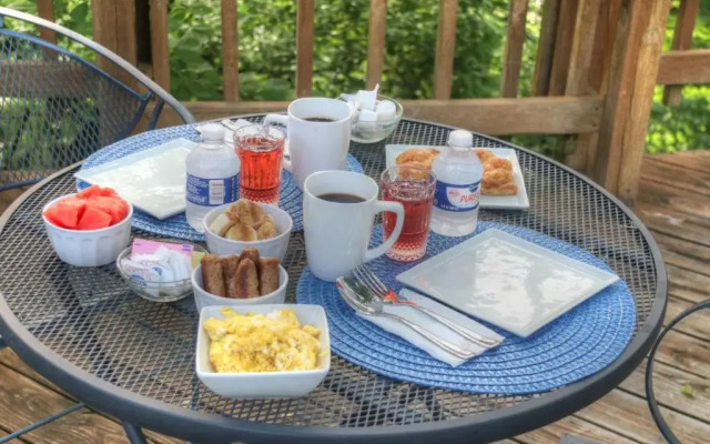 Hidden Springs Bed & Breakfast