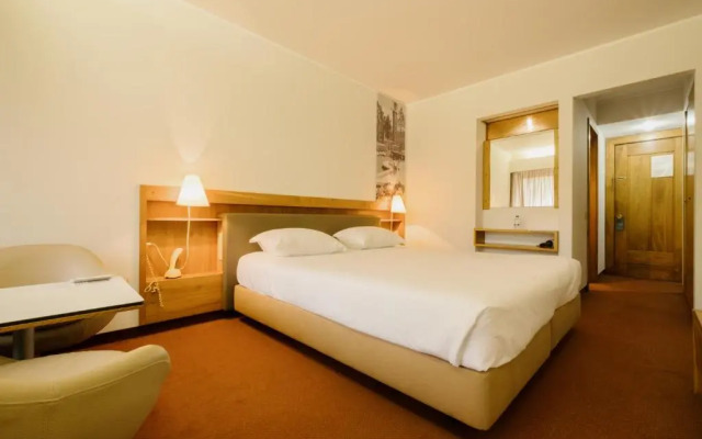 Vintage Hotel Parque do Rio