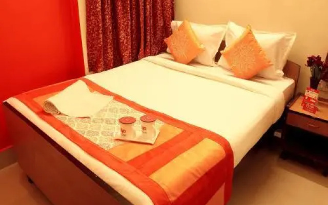 Amit Hotel by OYO Rooms