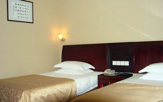 Felman Platinum Hotel