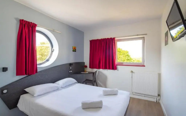 Hotel CIS Paris Kellermann