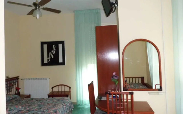 Fegina 2 Splitted Flats Sea View Linked 4 Bedrooms&Balcony