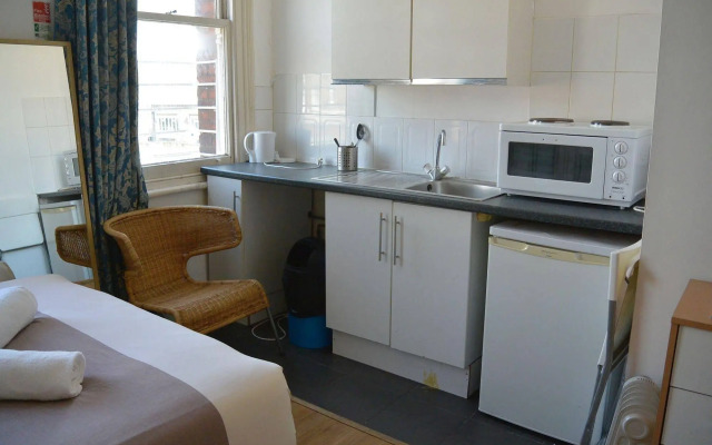 Hostel 7