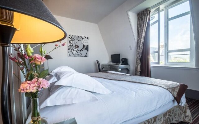 81 L'hotel