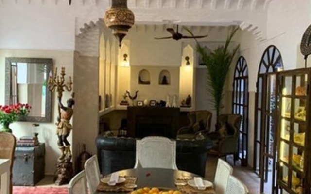 OYO 6706 Hotel New Sunder Residency