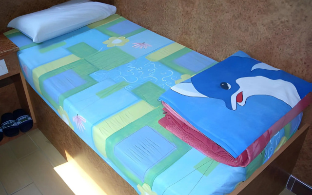 Hong Kong Co-living Space, Kowloon Youth Village – Guest Rooms – Kowloon