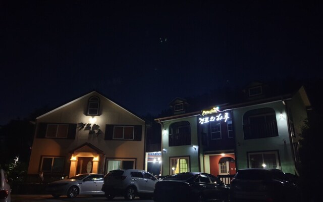 Gangneung Gyeongpo's Day Pension