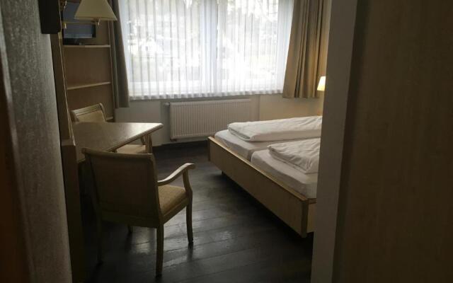 Hotel-Pension zum Paradies