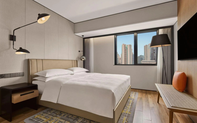 Sheraton Chengdu Lido Hotel